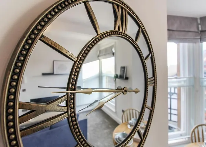 Spacious City Centre Lace Market Apartment